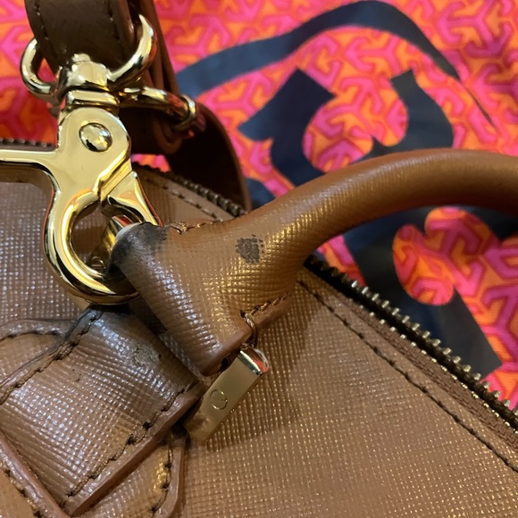 Tory Burch Robinson Dome Satchel - Picture 6 of 7